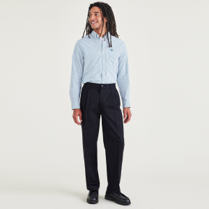 Signature Iron Free Khakis. Pleated. Relaxed Fit with Stain Defender®