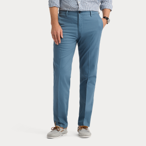 Signature Iron Free Khakis. Straight Fit with Stain Defender®
