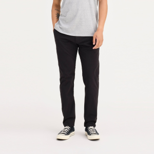 Ultimate Chinos. Athletic Fit