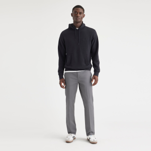 Essential Chinos. Straight Fit