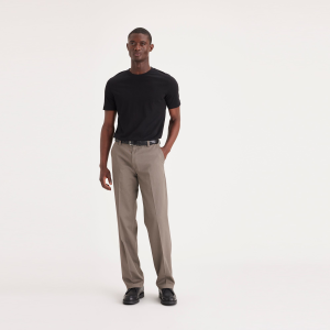 Easy Khakis. Classic Fit