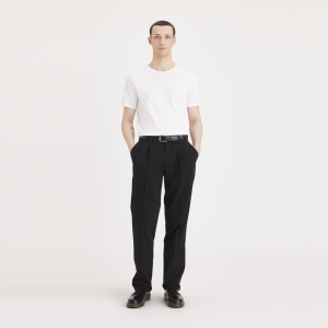 Easy Khakis. Pleated. Classic Fit (Big and Tall)