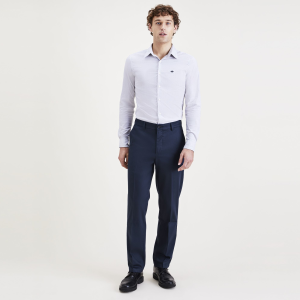 Signature Iron Free Khakis. Straight Fit with Stain Defender®